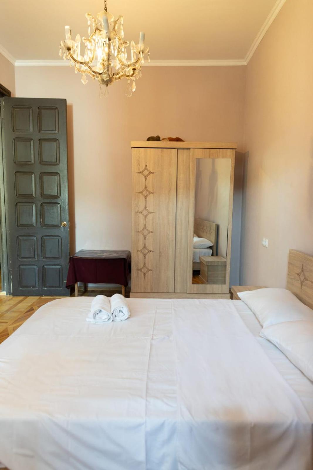 Hotel Wine House Tbilisi Esterno foto